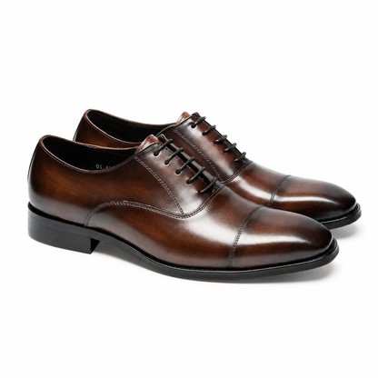 Monaco Klassische Lederschuhe mit Modernem Finish